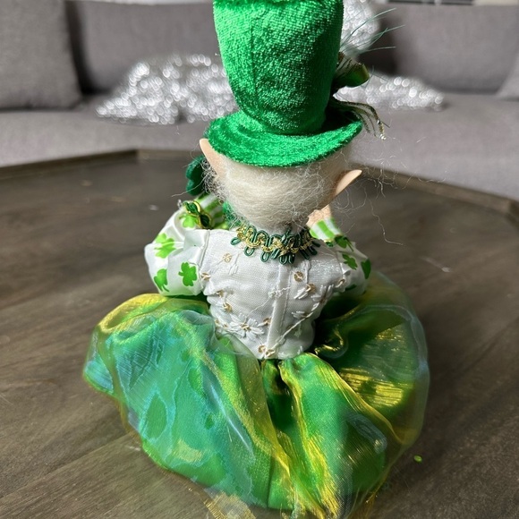 St Patricks Day Elf Leprechaun Doll Shelf sitter/18” GIRL - Picture 5 of 7